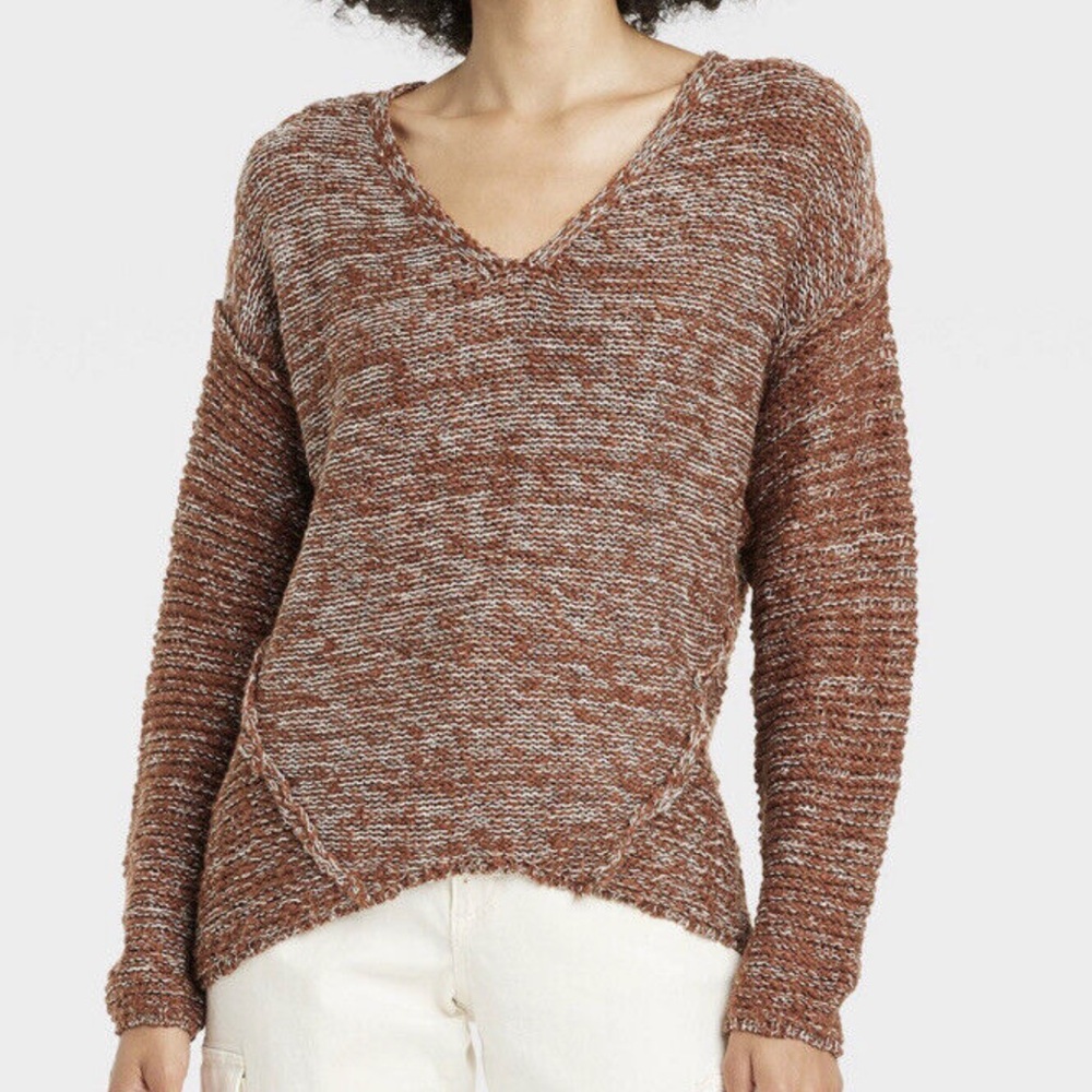 V neck Universal Threads sweater